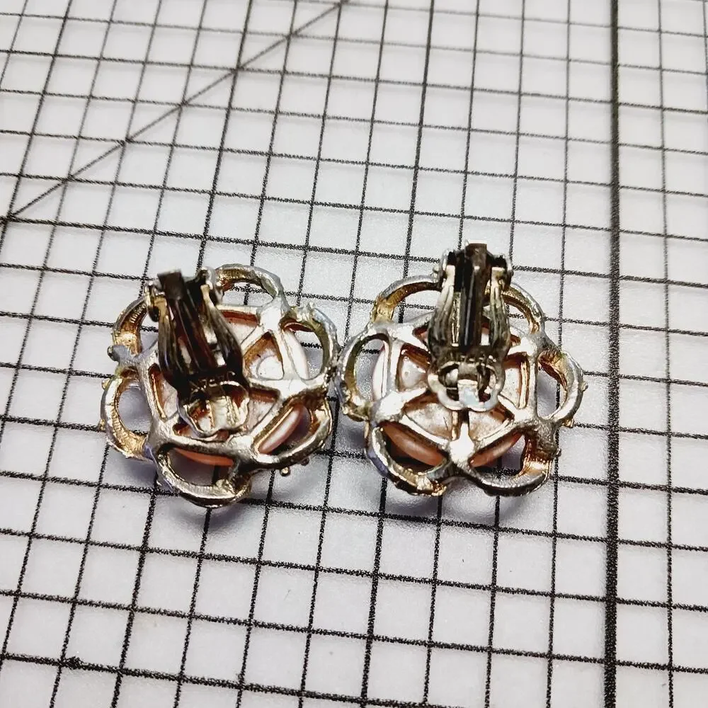 Earrings Clip VTG Japan Pink Moonglow Lucite Gold Tone Floral Mid Century Femme